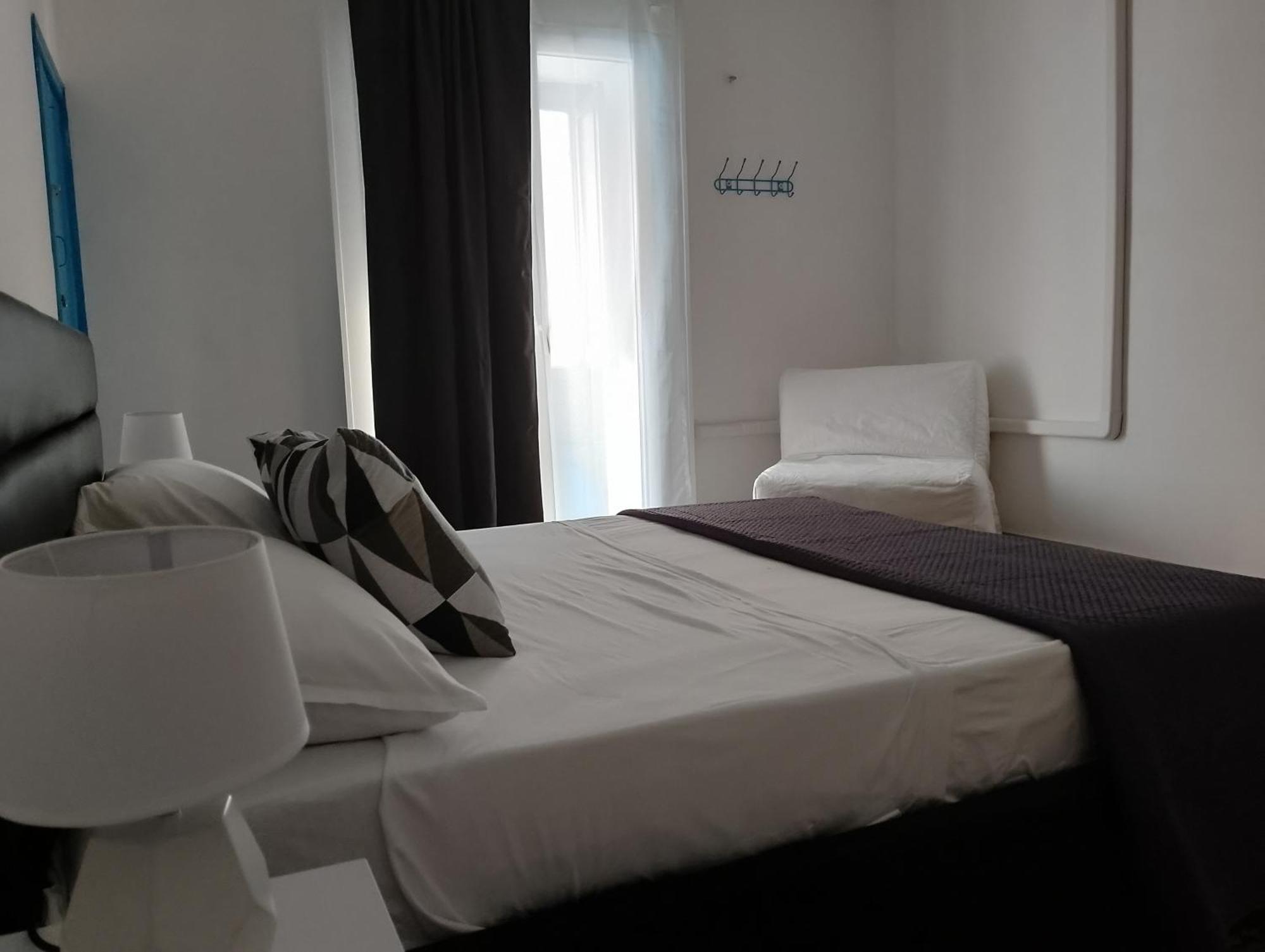 Amira Apartments Trapani Pokoj fotografie